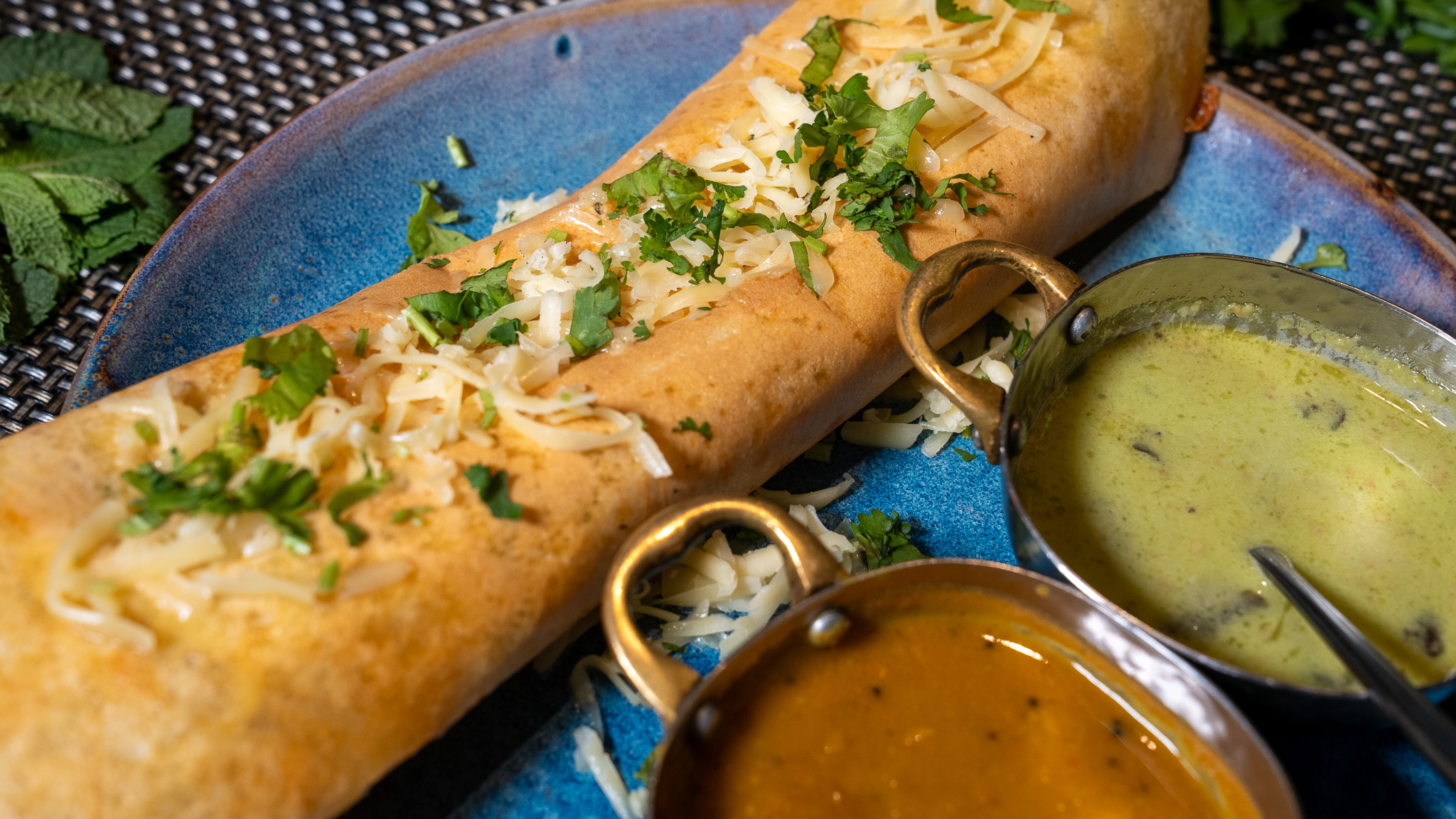 Cheese Palak Paneer Dosa 